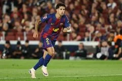 Cancelo a signé un retour convaincant avec le FC Barcelone cette saison. (M. Kawamori/AFLO)